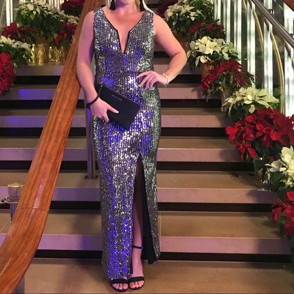 Evening gown - Picture 1 of 2